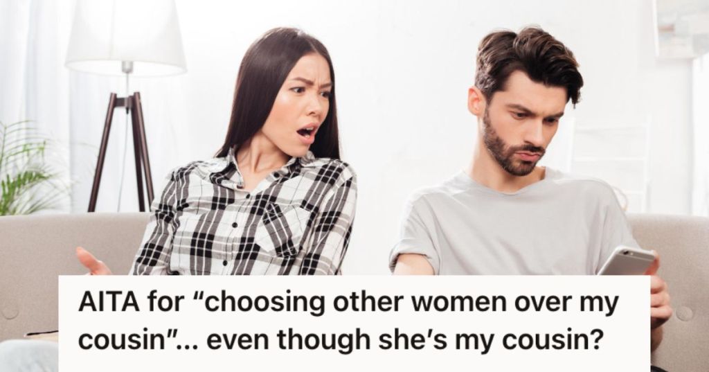 Woman felt shocked to see the man's phone