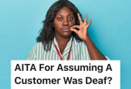 A Grocery Store Customer Ignored An Employee, So They Used Sign Language Because They Thought He Was Deaf