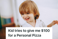 Delivery Driver Caught A Kid Paying With His Mom’s Last $100, So He Spoke Up And Made Sure The Family Had Enough To Afford Groceries That Week