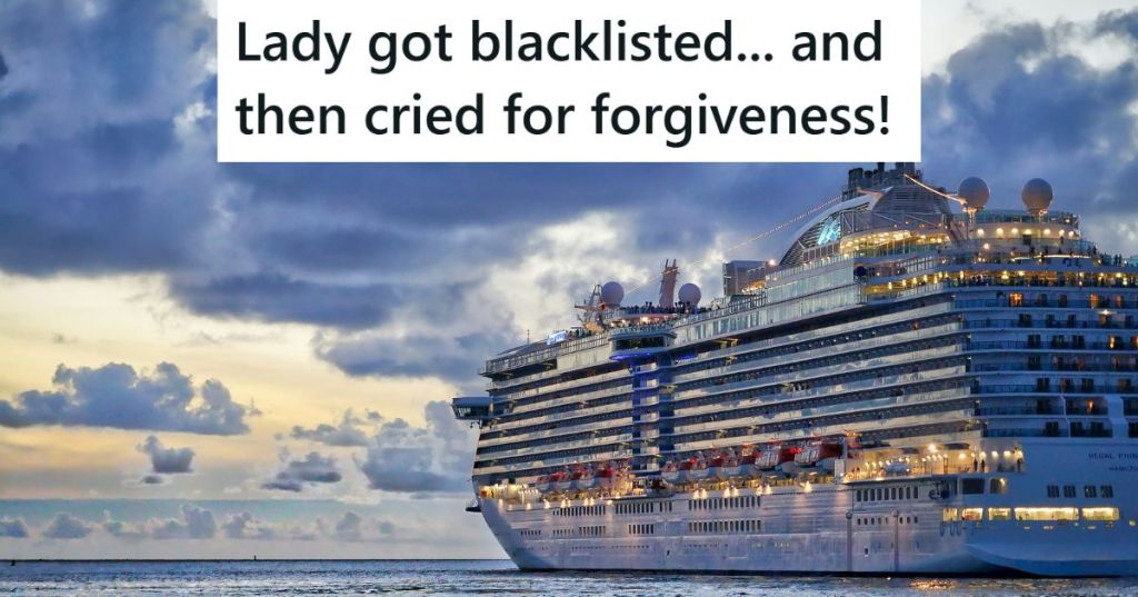 Cruise ship