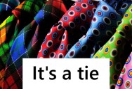 Guy’s Coworker Is A Very Skilled IT Developer, But When They Told Him He Had To Wear A Tie, He Chose A Funky One And Quit In Big Style