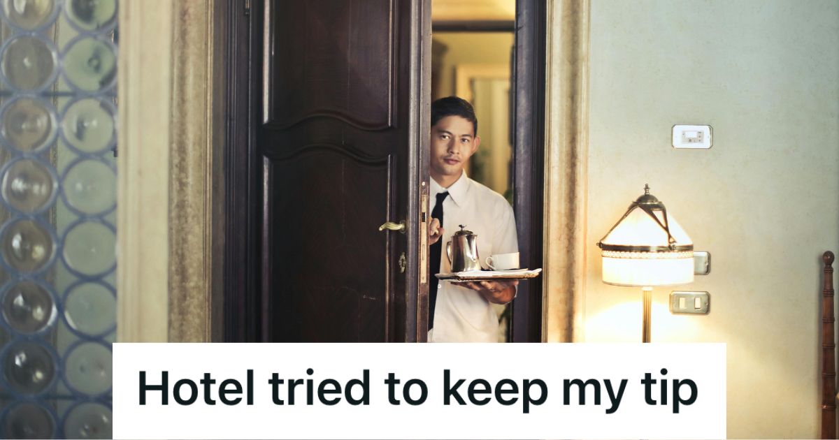 Hotel staff at the door of a hotel room