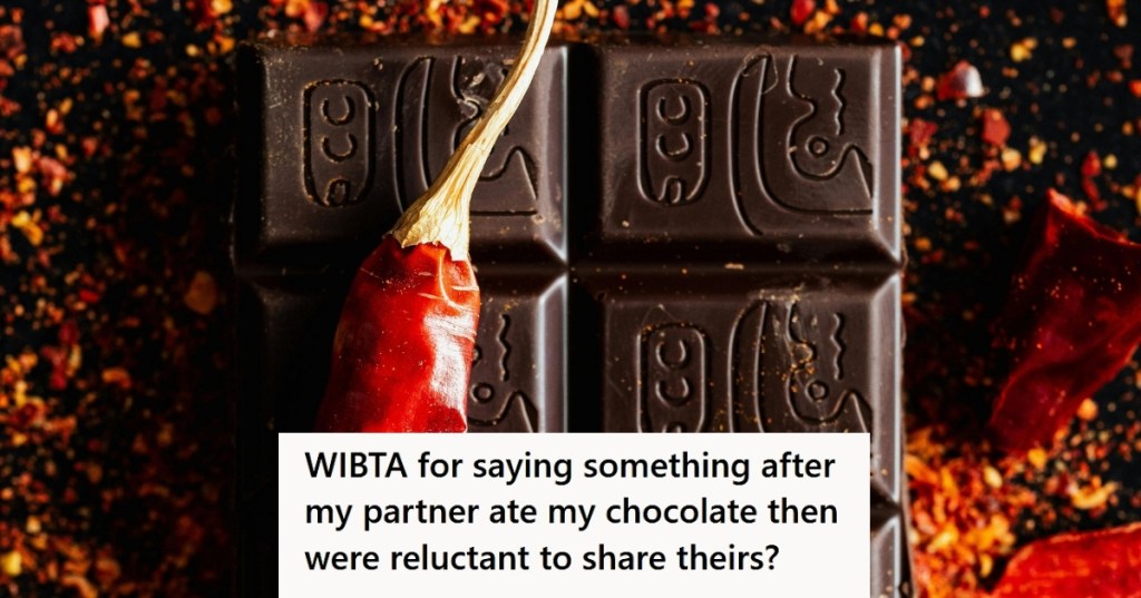 Red pepper chocolate bar