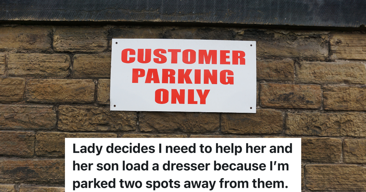 sign that reads "customer parking only"