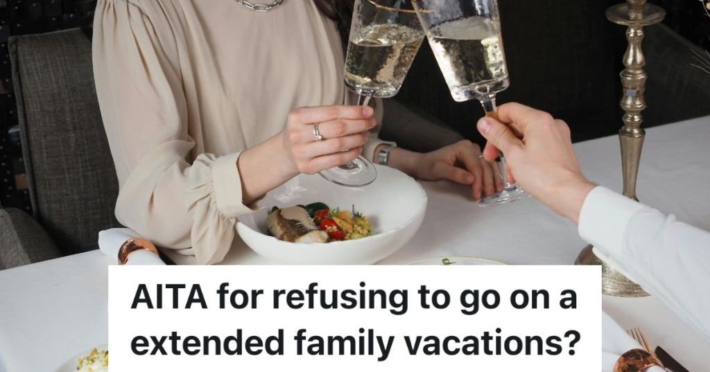 Women toasting their glasses