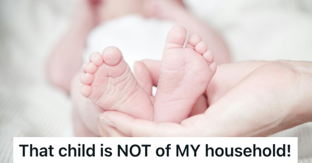 Feet of a newborn baby