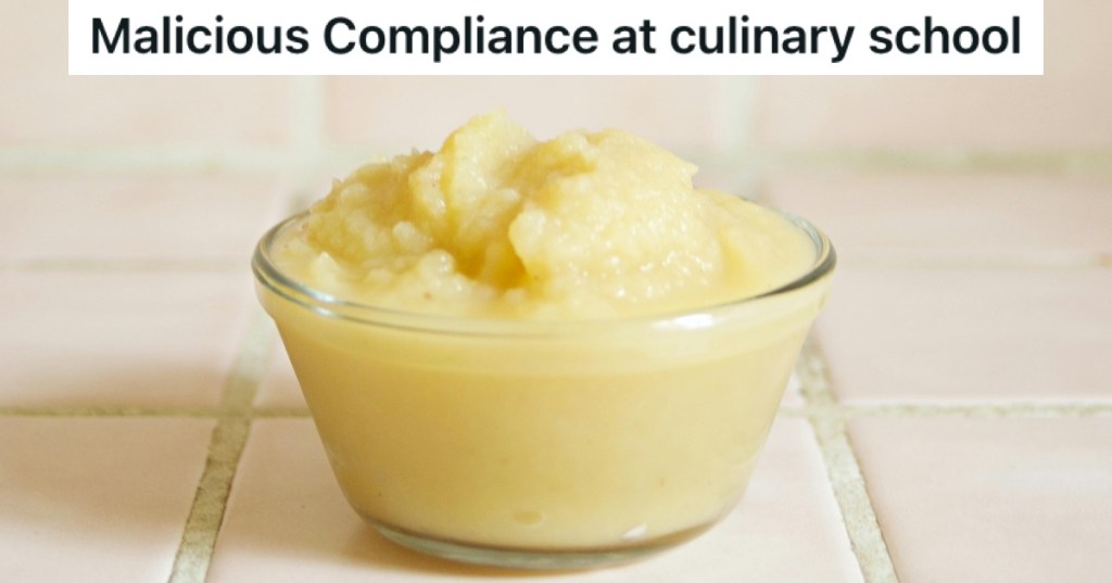 A bowl of mashed potatoes