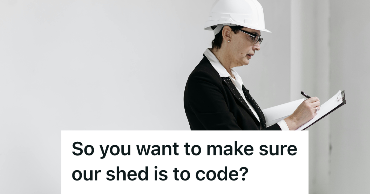 city inspector with hard hat and clipboard