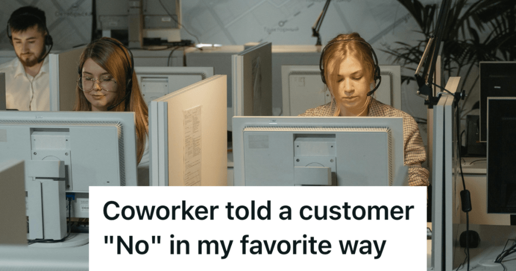 employees working in call center