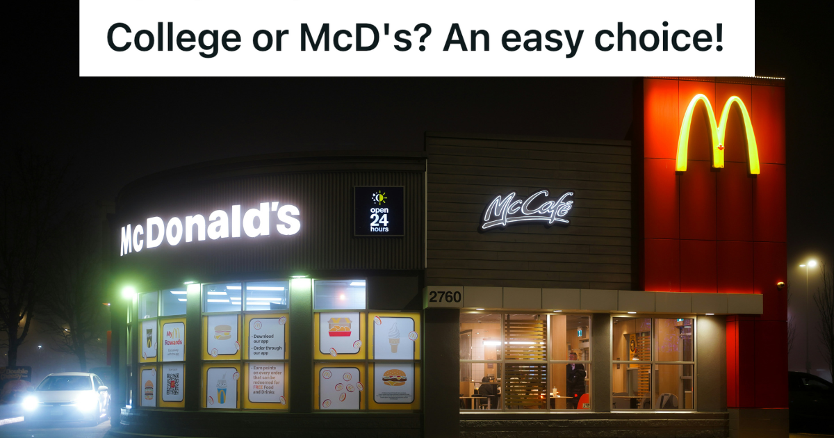 Student Switched Shifts To Balance College And Work, So When New McDonalds Manager Forced An Ultimatum, She Walked Out And Never Looked Back mcdonalds exterior at night