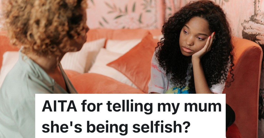 mom and teenage daughter arguing in bed