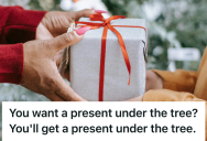 Generous Party Guest Offered A Lantern To A Difficult Sister, So Christmas Turned Into A Masterclass In Trolling