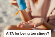 Planner Budgeted For Her Own Travel Essentials On A Girls Trip, So When Her Friend Expected Free Handouts, Their Different Money Values Collided Hard