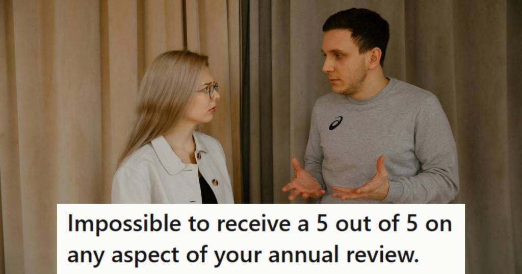 Manager telling man that he's not allowed to give 5s on annual review