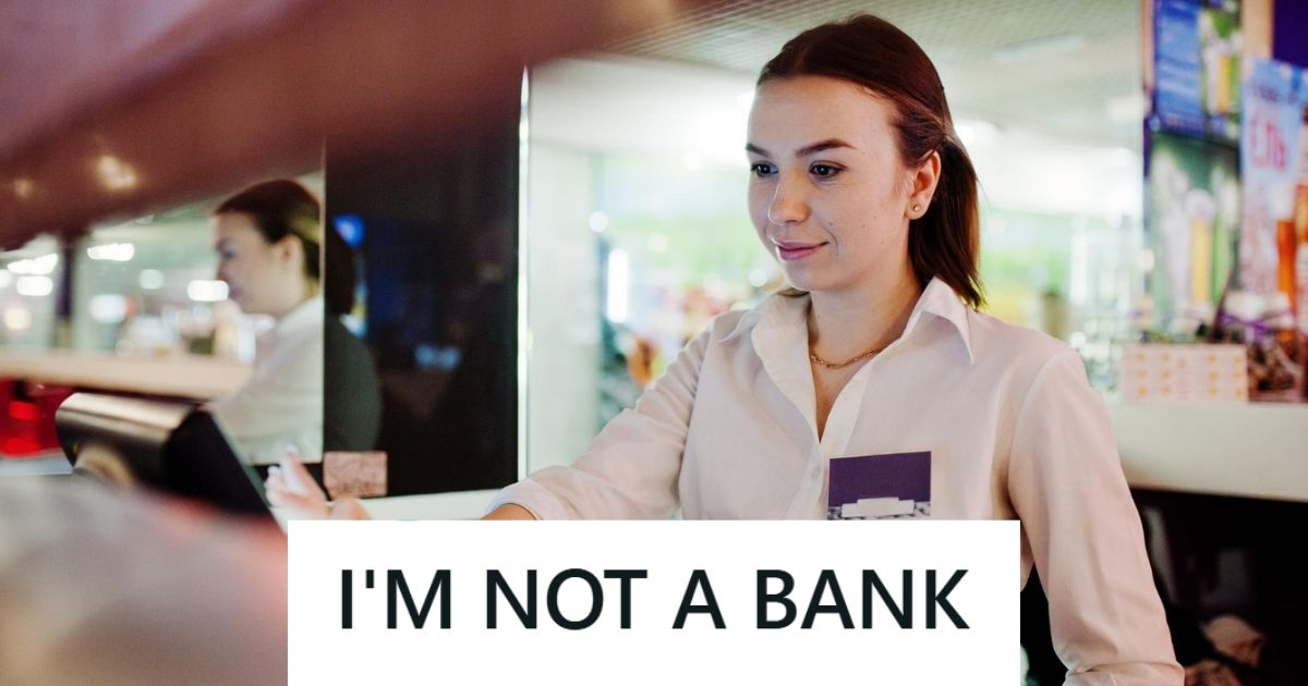Retail Employee Has To Deal With Customers Asking For Small Bills On A Daily Basis, So When A Guy Asked For Fives And Ones, She Snapped At Him Female cashier