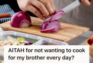 Woman Preps Meals To Save Time And Energy, But Her Adult Brother Doesn’t Like To Eat The Same Food Over And Over And Prefers To Starve Instead