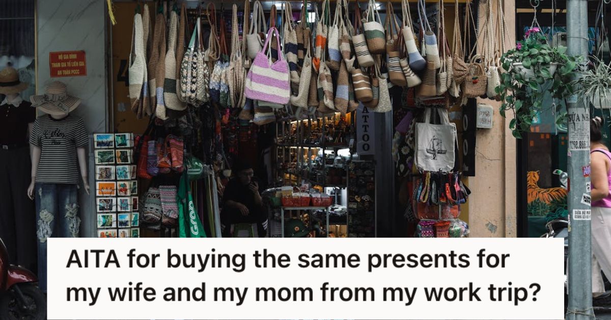 Man Returned From Saudi Arabia With Souvenirs For His Mom And Wife, But It Caused Tension At Home When His Wife Learned The Gifts Were Identical A local store selling souvenirs