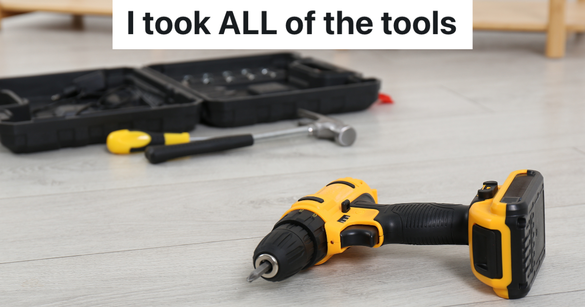Boss Tells Employee To Collect All Of The Tools That Aren’t Being Used On The Construction Site, But She Does Her Job Too Well