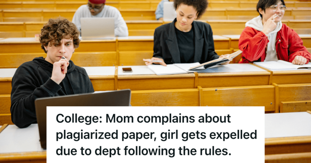 college students sitting in a lecture
