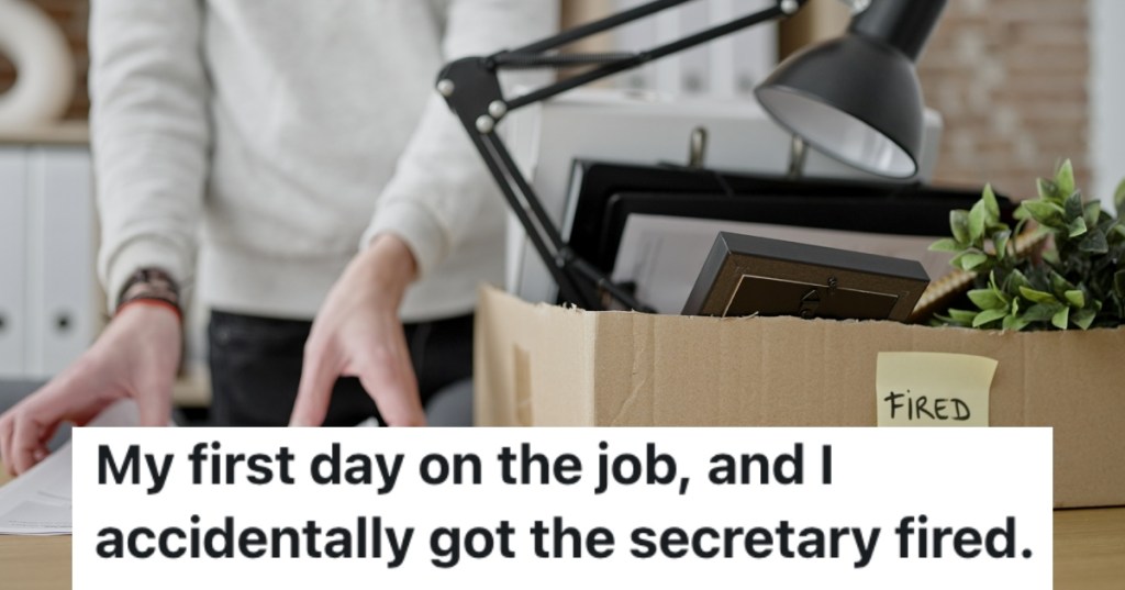woman packing up her desk