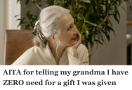 Man’s Grandmother Showed Up With A Pricey Electric Toothbrush He Never Asked For, So He Told Her He Didn’t Want It Instead Of Pretending To Be Thankful