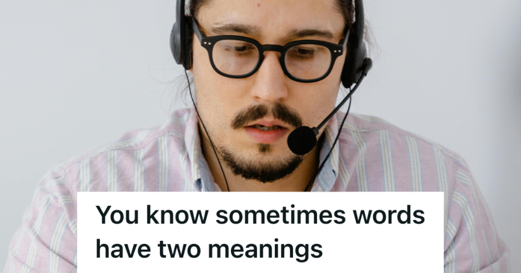 tech support agent wearing headset