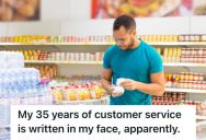 Man Went To Walmart To Buy Cat Litter, But A Confused Customer Thought He Was An Employee And Expected Him To Help Her Find An Unusual Product