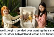 Shop Owner Helped Two Little Girls Look For Their Favorite Baby Dolls, But Their Being Out Of Stock Didn’t Stop A Friendship From Blooming