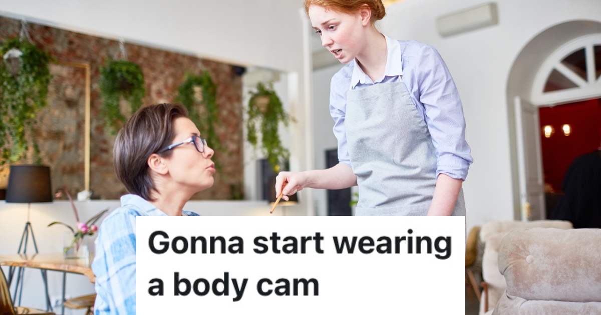 waitress with a customer