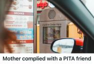 Teen’s Friend Refused To Order Food After Helping A Family Move In The Summer Heat, So The Mom Ordered Him Six Extra Large Waters