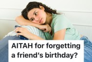 A College Student Forgot Her Friend’s Birthday, So Her Friend Group Got Together And Celebrated Without Her