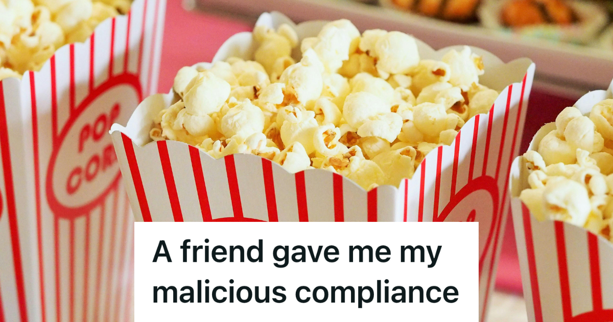 popcorn containers lined up