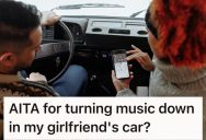 Man Turned His Girlfriend’s Choice Of Music Down While Driving, But She Furiously Argued That It’s Her Car And She Could Do Whatever She Wanted