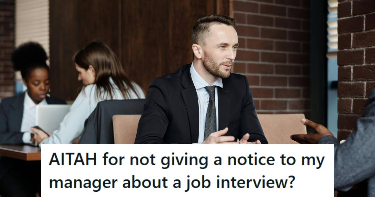 Man talking to his manager about accepting a new position