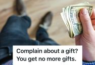 Man Handed His Dad $100 On Father’s Day And Was Publicly Shamed For Not Giving More, So He Decided To Honor His Father’s Wishes And Show Up To Every Future Occasion Empty Handed