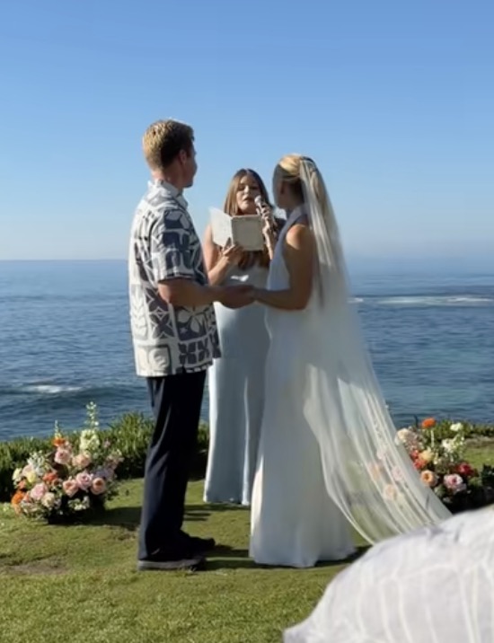 couple getting married