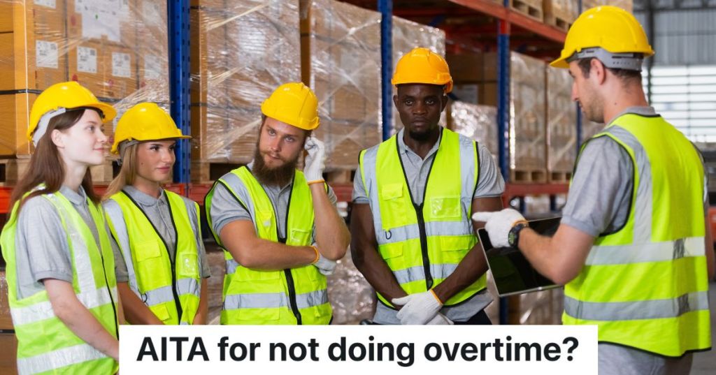 boss talking to warehouse employees