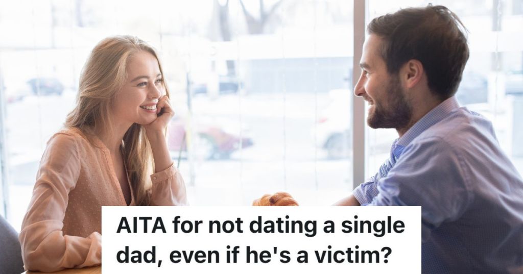 couple on a date at a restaurant