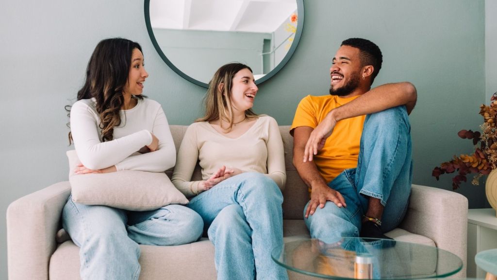 housemates and friends