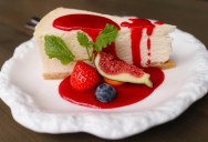 Teen Suggested Her Sibling Order A Smaller Dessert After She Couldn’t Finish Her Meal, But Her Sister Accused Her Of Fat Shaming And Ordered The Bigger One Out Of Spite