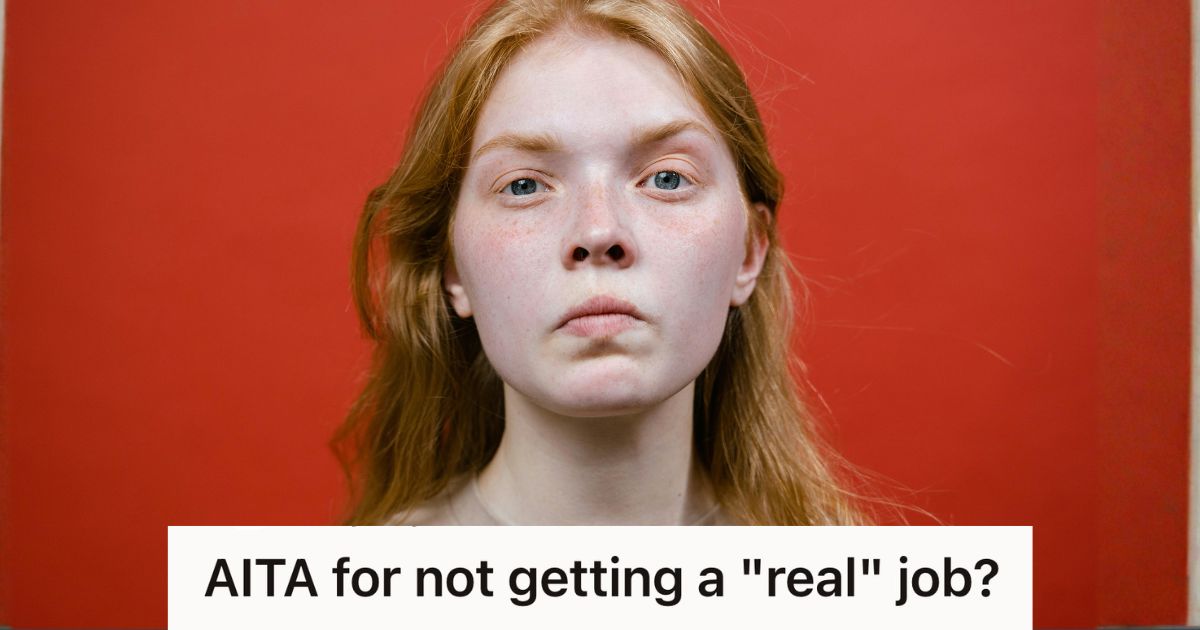 Woman Quit Her Daycare Job To Teach Online Remotely, But When Her Mother Dismissed It As A Fake Job, She Had To Stand Her Ground upset young woman making angry face