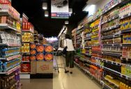 Grocery Crew Trying to Close for the Night Left Stunningly Outraged by a Straggler’s ‘Entitled’ 7-Word Closing Excuse