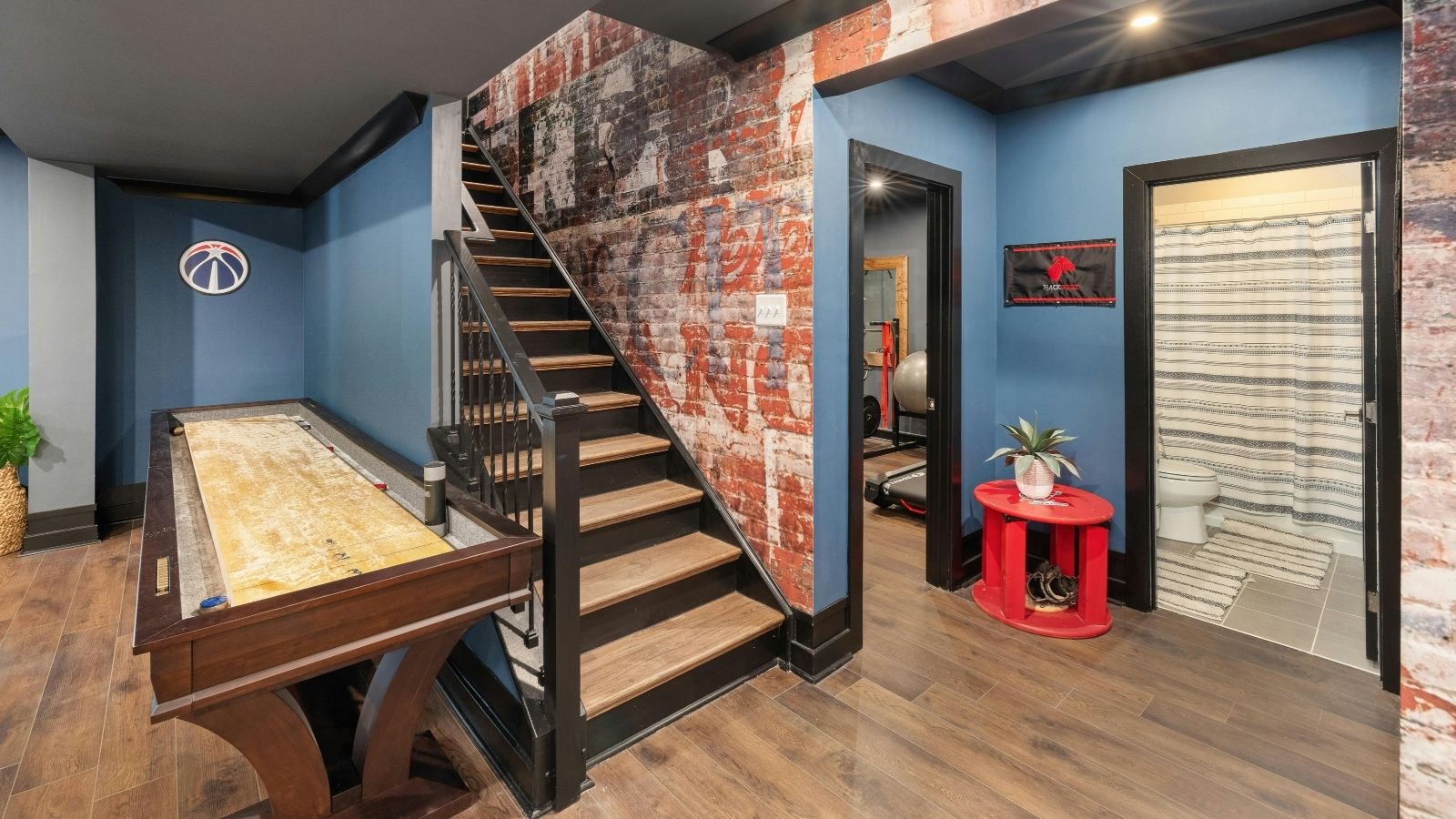 The Safe Haven Trap: How a Survivor’s Escape from Abuse Led to a Despicable Basement Confinement A basement apartment