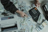 A Shopper Walked Into a Store and Somehow Didn’t Realize the Person Counting Cash Worked There