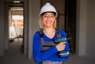 She Swapped Her Kindness for Chaos. The Savage Way a Fed-Up Construction Worker Taught a Tool-Thief a Lesson