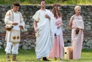 A School Ordered Students to Dress Like ‘The 40s’—Until a Student Showed Up in a Toga From 40 CE and the Principal Called the Cops