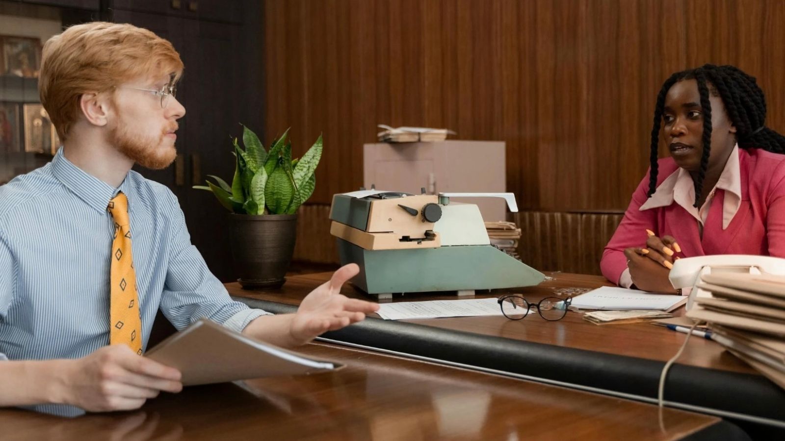 employee meeting with boss