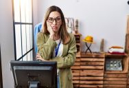 Mid-Level Manager Gets Shut Down After Treating Her Equal Coworker Like a Subordinate