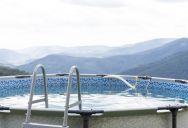 Woman Sets Up Backyard Pool to Cool Off Friends’ Kids, But a Furious HOA Demands She Immediately Tear It Down