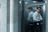 Neighbors Kept Holding the Elevator and Making Her Late—So She Found a “Genius” Way to Give Them a Taste of Their Own Medicine